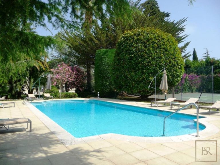 Villa West Side 10 BR - Cap d'Antibes, French Riviera available rental For Super Rich