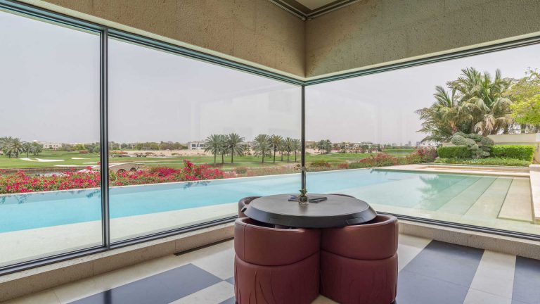 Villa High-end 6 bedrooms Emirates Hills - Dubai, UAE ads for sale For Super Rich